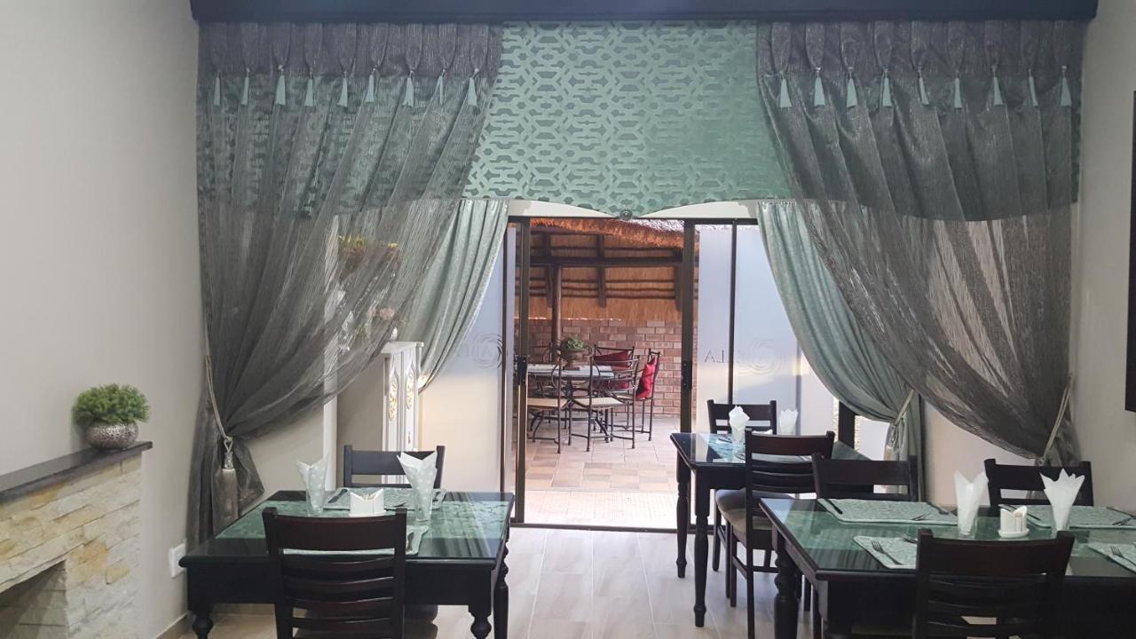Abella Bed And Breakfast Vryburg Exterior foto